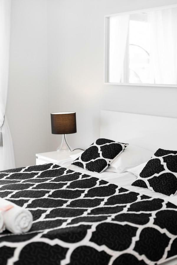 A&D Apartment By Noclegi Renters Varsavia Esterno foto