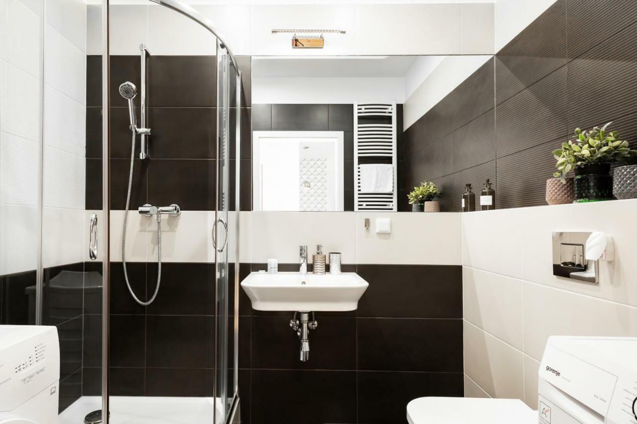 A&D Apartment By Noclegi Renters Varsavia Esterno foto